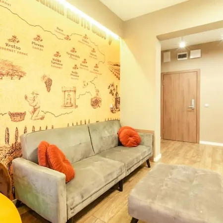 Apartment 1 Bedroom Wine Journey